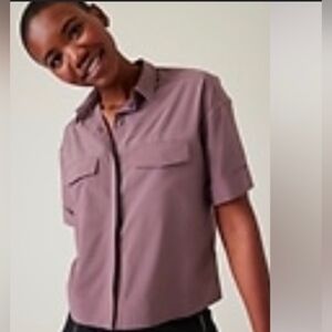Athleta Momentum Short Sleeve Shirt – Mauve Purple – Gently Used – Size M
